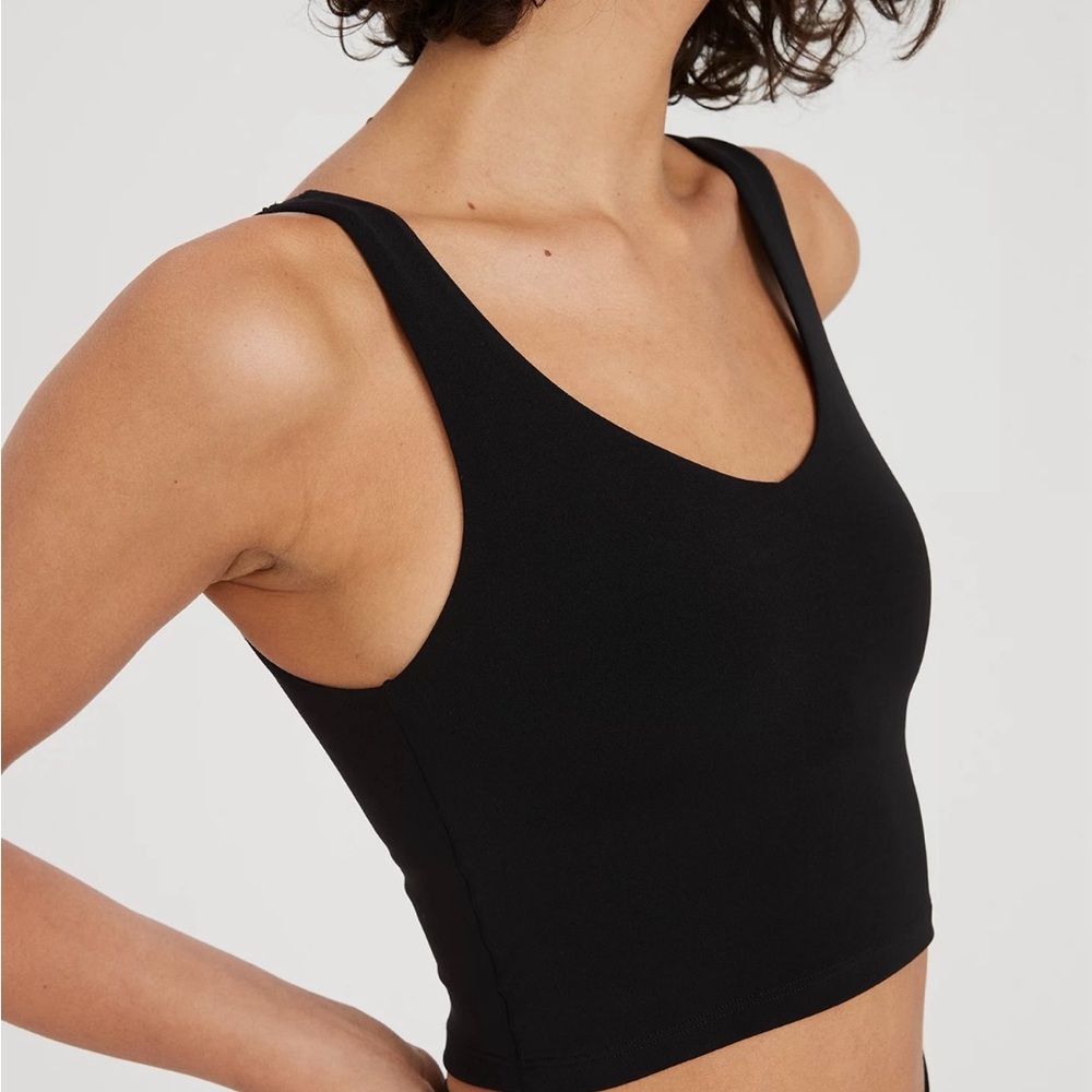 Aerie tank black size XS